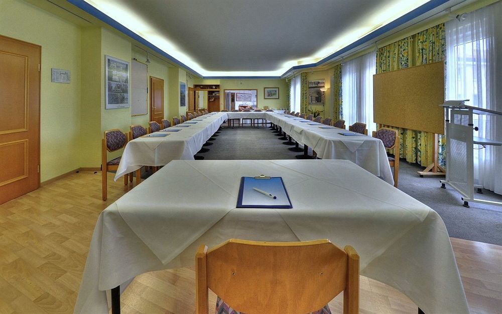 Hotel Central Dachau Garni Kültér fotó